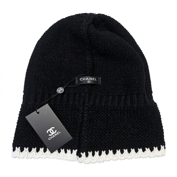 ✨CHANEL✨🖤🤍 Cashmere-Wool Black & White Knit Hat / Beanie - Picture 4 of 7